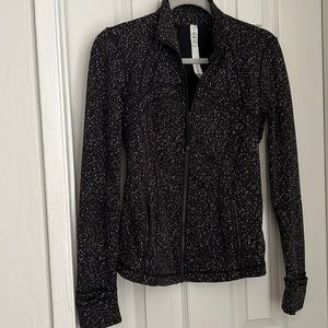 Lululemon size 4 Define jacket